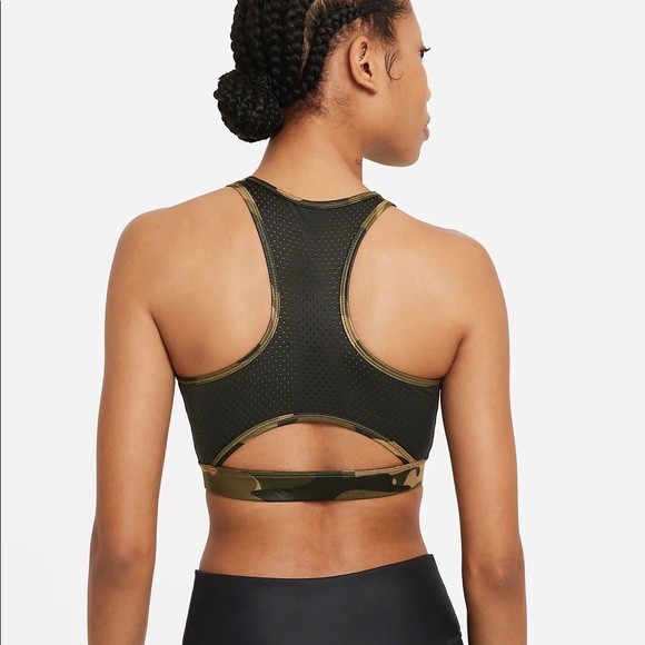 LIKE NEW Nike Dri-FIT 2-Piece Co-Ord Set Khaki Camouflage Sport Bra and Leggings - Picture 6 of 11